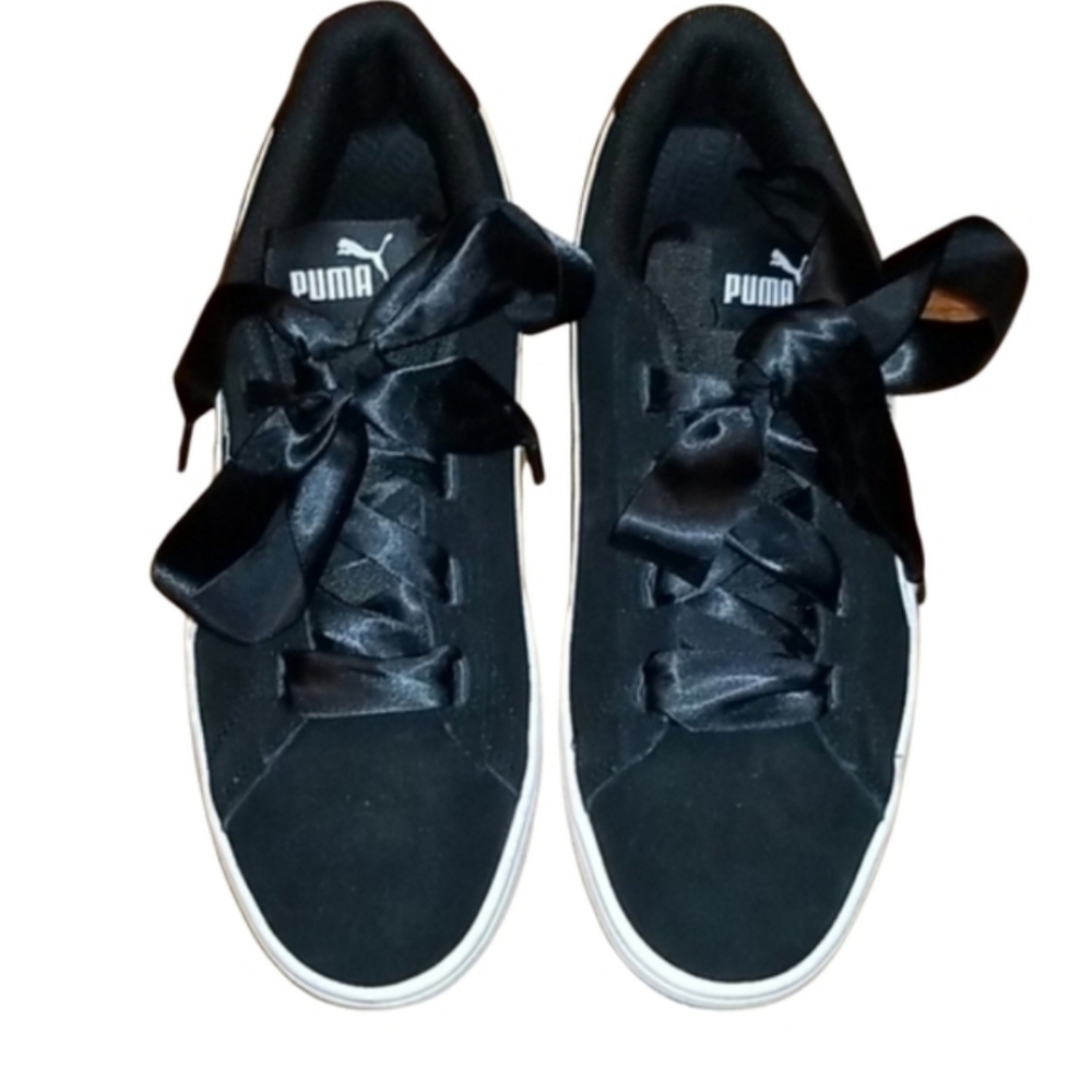 PUMA Sneakers (youth)